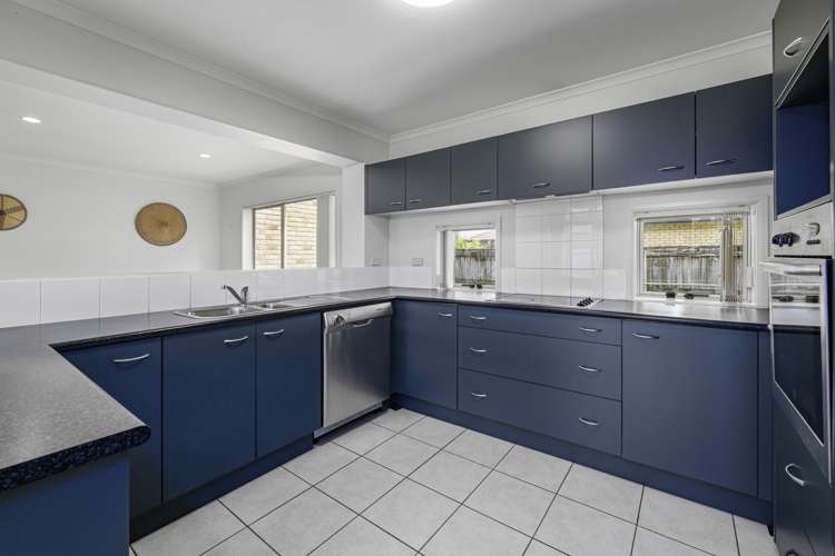 8 Alderbury Way Henderson_10