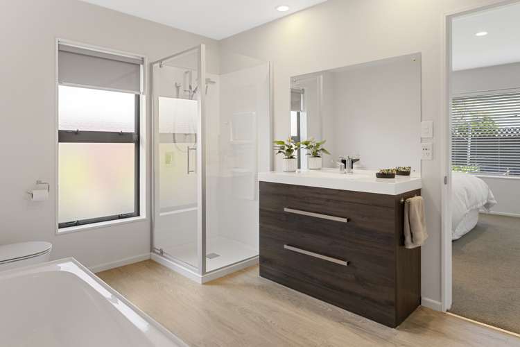 32 Tyree Drive Stoke_12