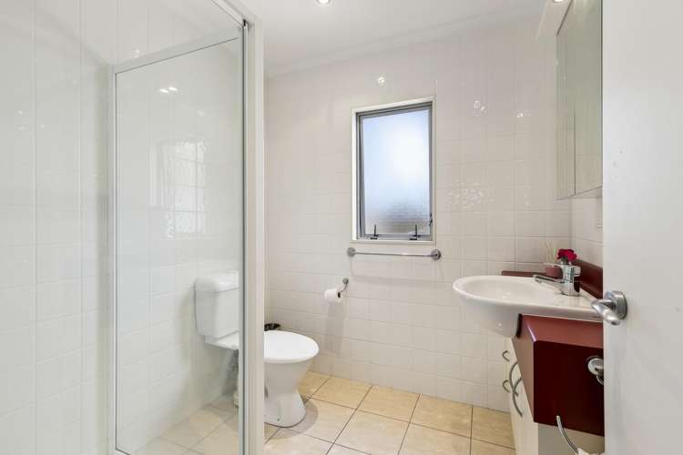 41/305 Evans Bay Parade Hataitai_10