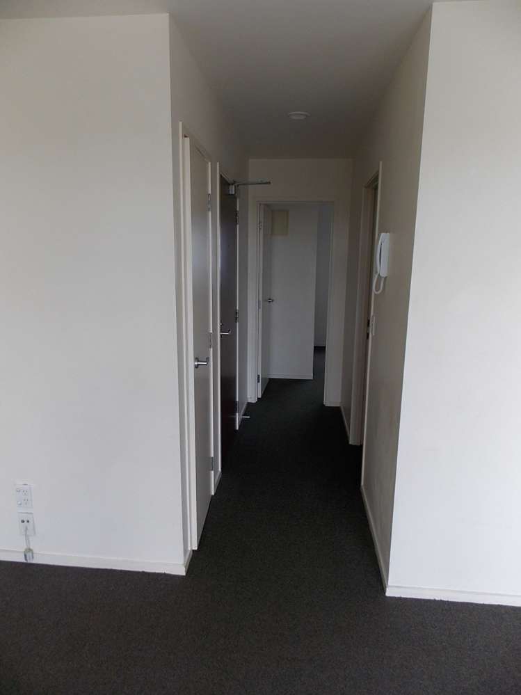 2c/3 Keystone Avenue Mount Roskill_8