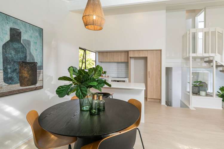 1/24 Wisteria Way Mairangi Bay_27