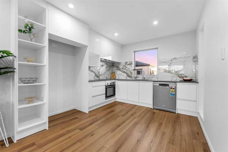 1-9/8 Reeves Avenue Papatoetoe_10