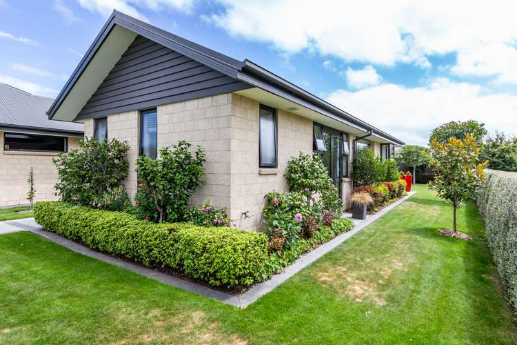 68 Liffey Springs Drive Lincoln_27