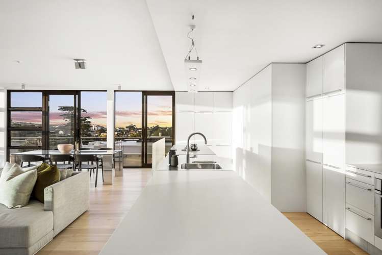 10/258 Hurstmere Road Takapuna_10