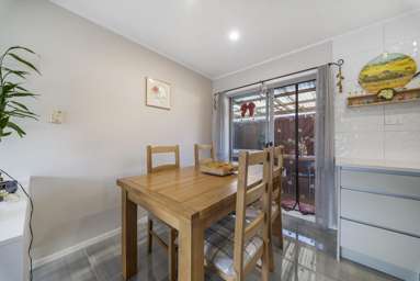 2/17 Islington Avenue_4