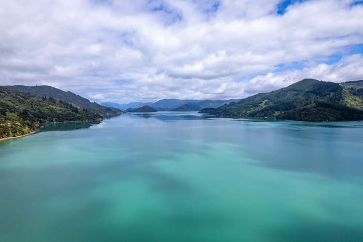 3 Sandy Bay Road Kenepuru Sound_9