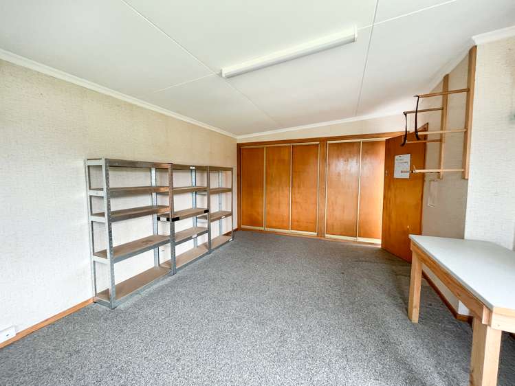 17 Constitution Avenue Milton_19