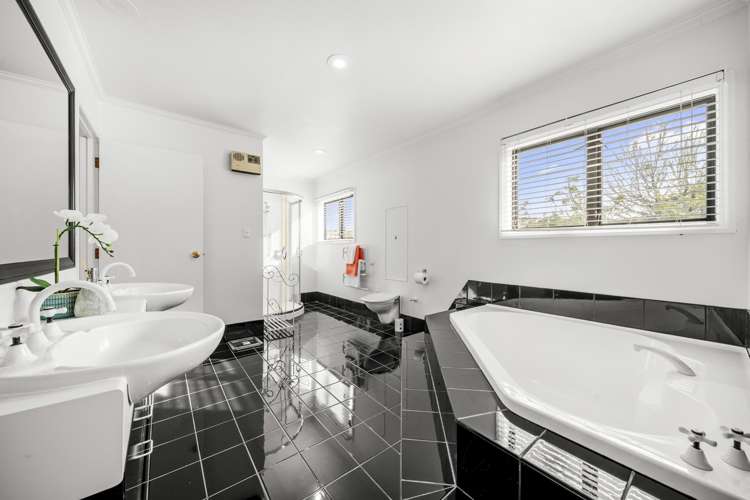 31A Penguin Drive Murrays Bay_15