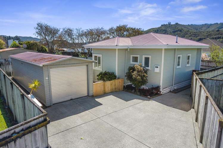 14C Sharpe Crescent Wainuiomata_17