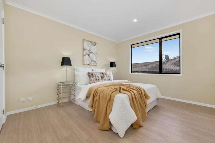 21 Claywest Place Glen Eden_10