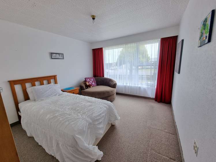 16 Keith Road Paroa_7