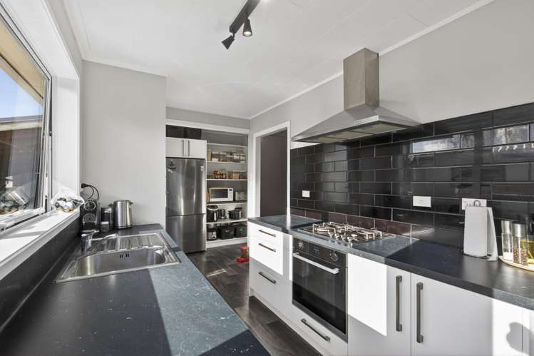 5 Tainui Terrace Inglewood_3