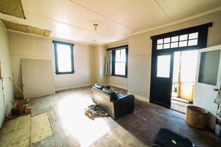 12 Gore Street Bluff_16