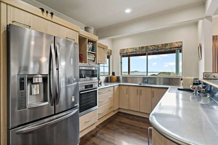 8 Lilac Grove Hillsborough_17