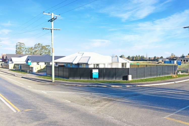 247 Racecourse Road Allenton_35