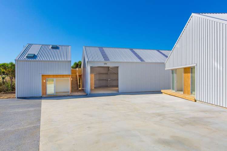 12 Nau Mai Road Raglan_6