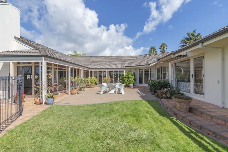 84 Rushgreen Avenue Pahurehure_7