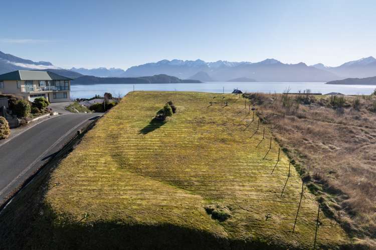 19 Muriwai Drive Manapouri_14