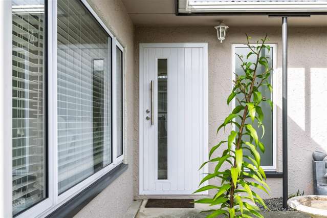 17 Maitland Avenue Stoke_4