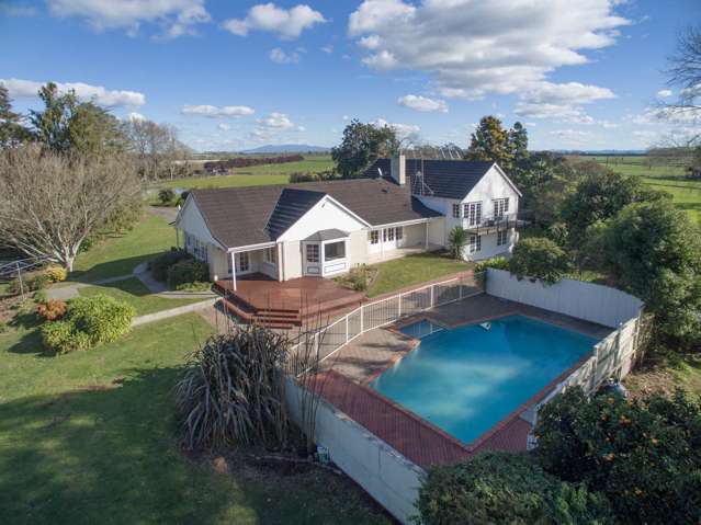 438 Marshmeadow Road Puketaha_2