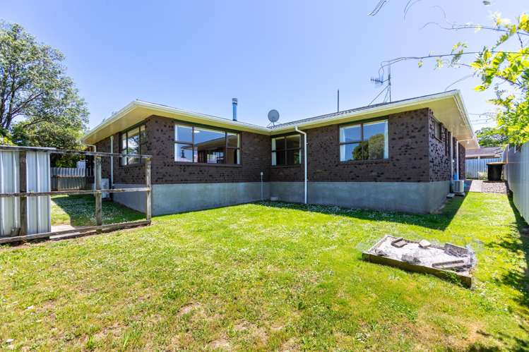 6 Guy Street Dannevirke_19