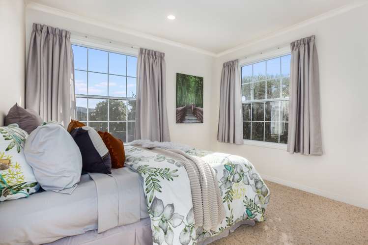 84 Navigation Drive Whitby_13