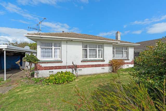 Solid 1950s Brick & Tile in Georgetown