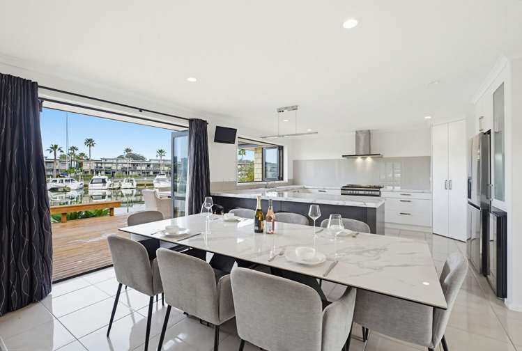 10 Kelly Place Whitianga_8