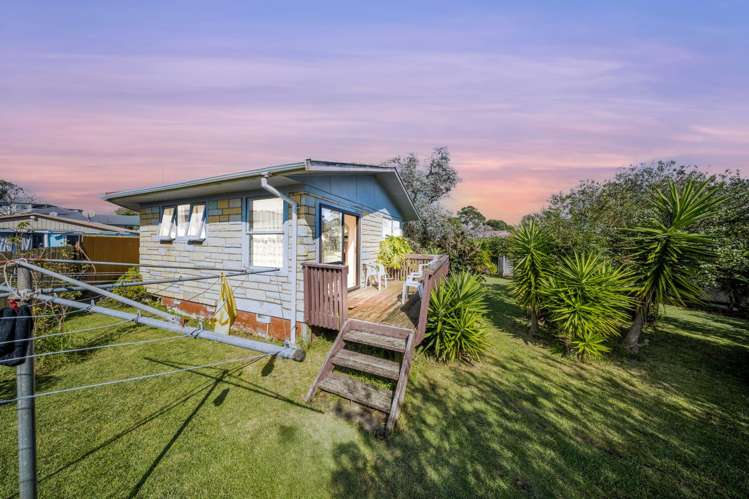 3 Kemble Close_5