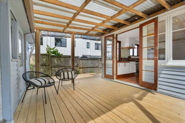 1/22 Harbour View Road Te Atatu Peninsula_2