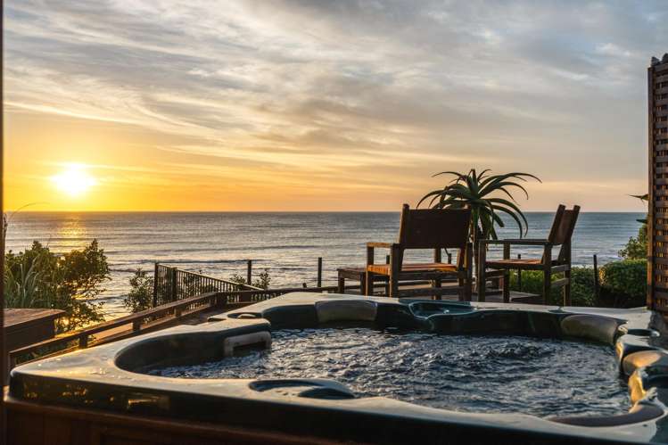 2 Tuahine Crescent Wainui_21