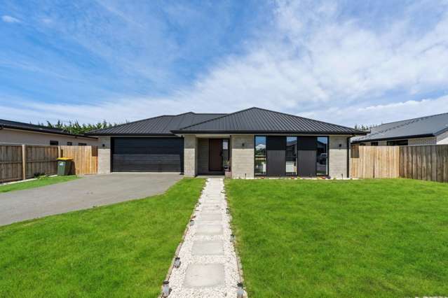 The Family Home You've Been Waiting For