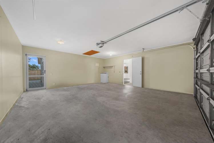 24 Espalier Drive Henderson_20