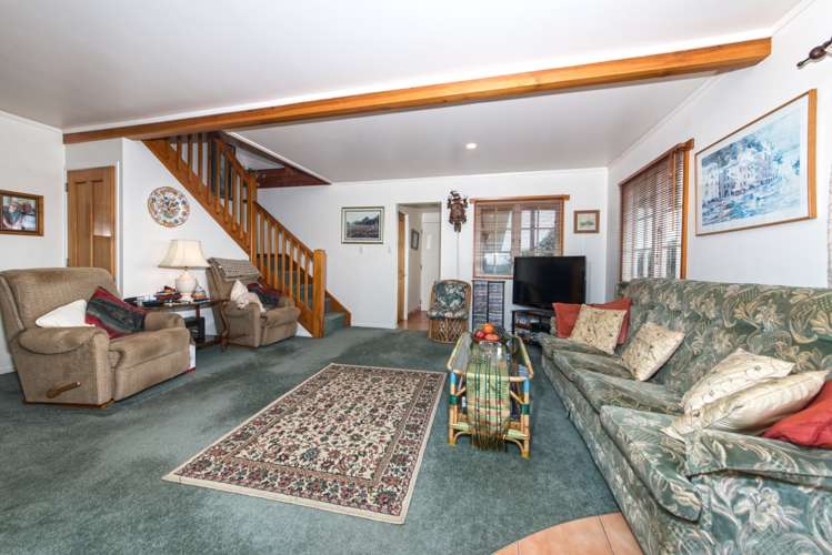 865 Wilson Road South Head_10