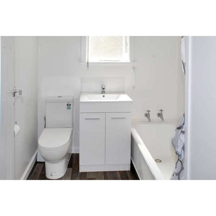 1/185 Fitzherbert Avenue West End_4