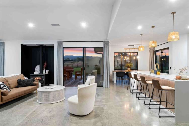 175 Douds Road Sefton_5