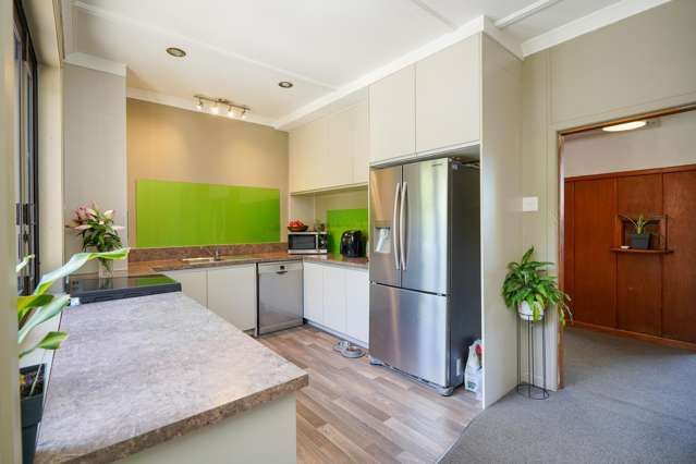 28 Grant Road Otatara_3