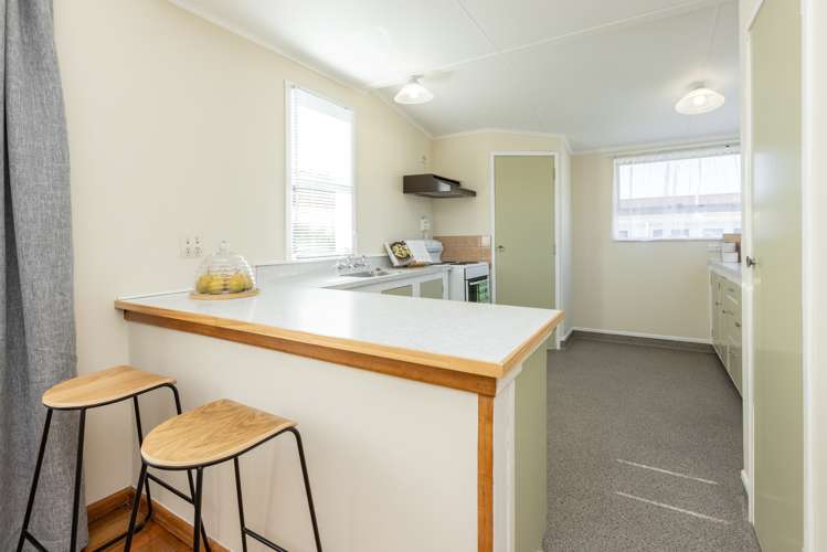 705 Avenue Road West Saint Leonards_4