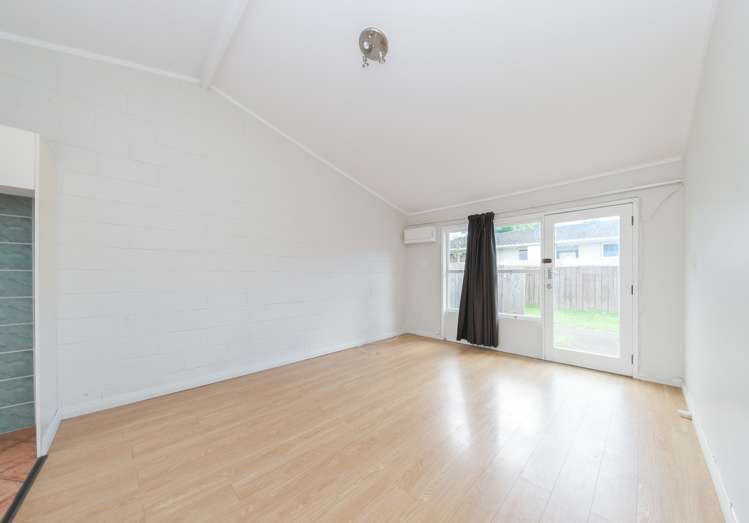 2/6 Almond Place Mount Wellington_3
