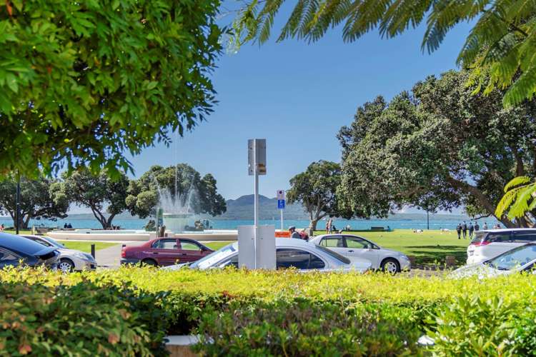 2/45 Tamaki Drive Mission Bay_5