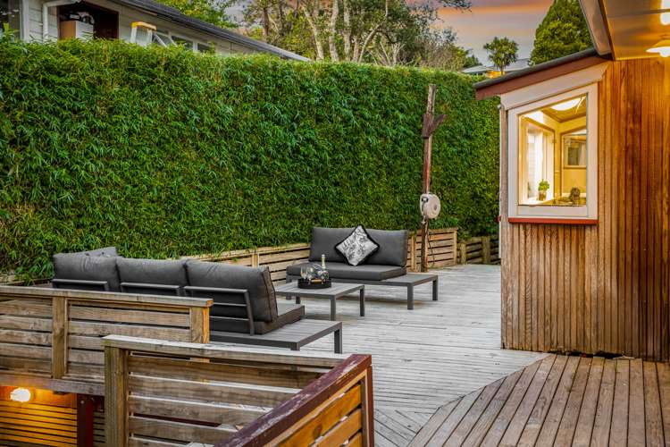 57 Rimutaka Place Titirangi_11