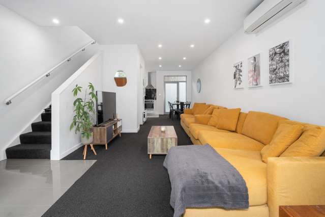 11/59 The Parade Island Bay_4