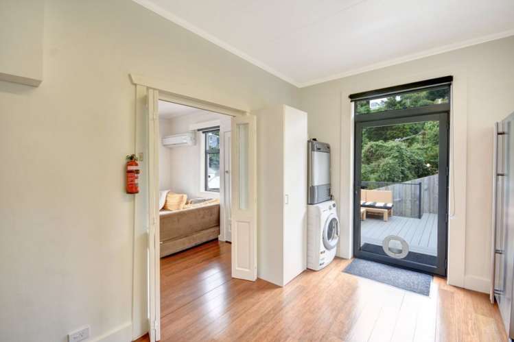 2 Doon Street Vauxhall_19