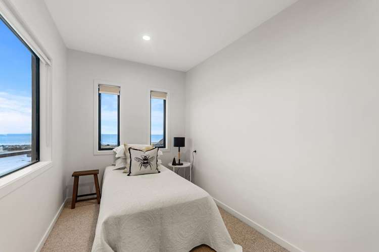 72 Glenstrae Road Redcliffs_19