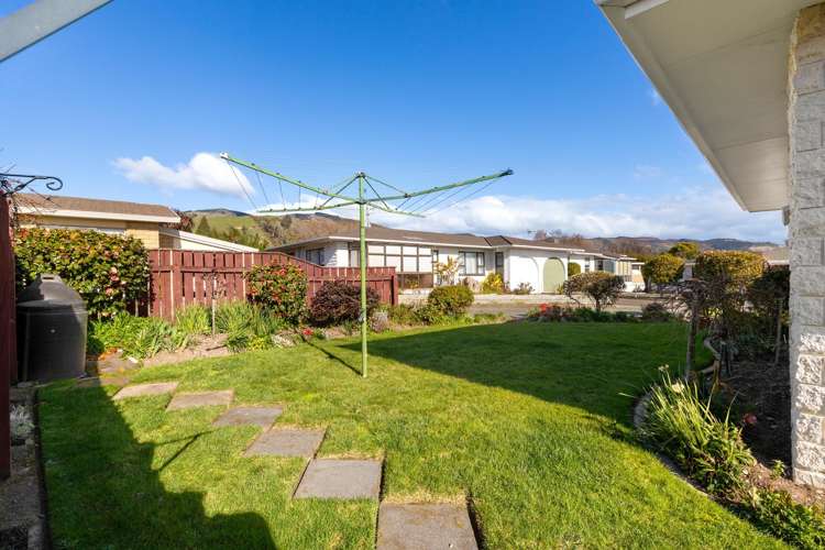 1/4 Alyson Place Stoke_11