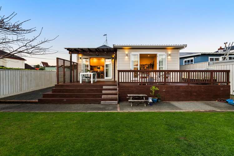 18 Campbell Street Karori_17