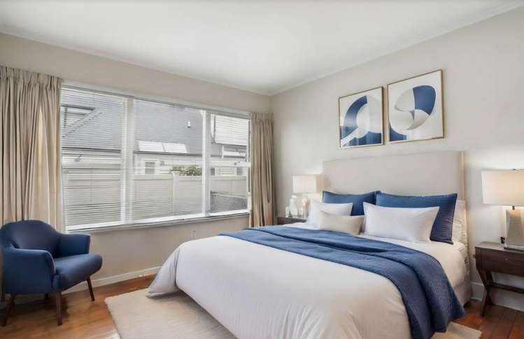 1/221 Hurstmere Road Takapuna_5