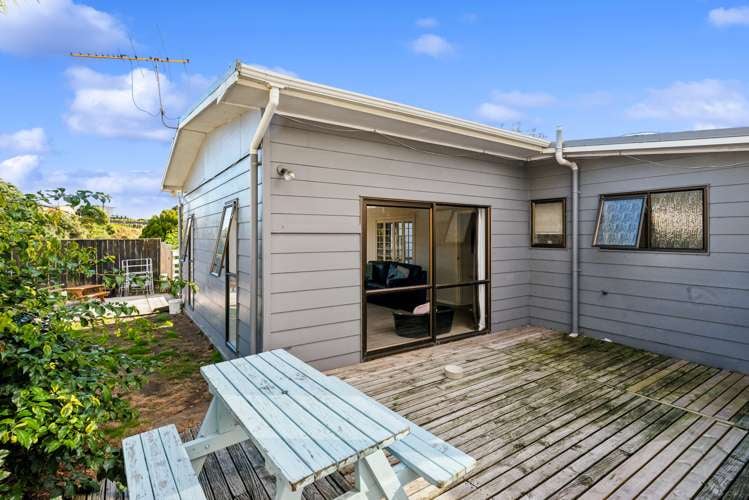 39 Tennis Court Road Raumati South_5