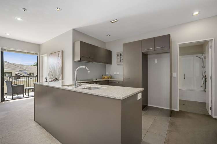 B101/525 East Coast Road Browns Bay_8