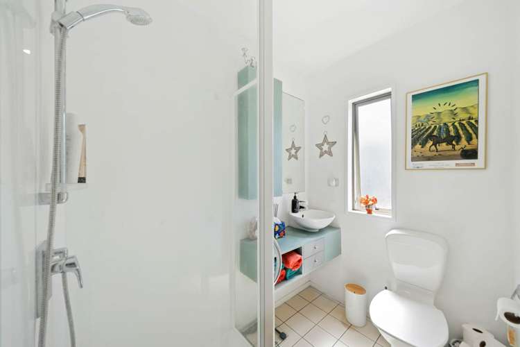 75/21 Hunters Park Drive Three Kings_7